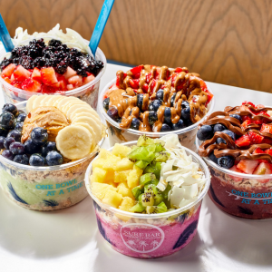 Acai Bowl selection with varying bases
